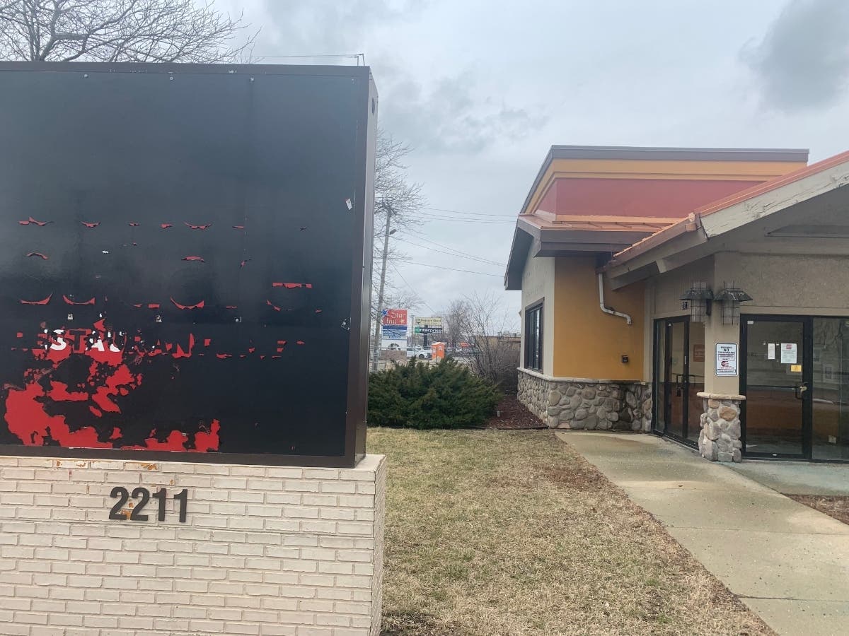 The company intends to employ around 20 people, with six to 12 employees on site at any given time. Average salary within the organization is approximately $60,000 per year, city of Joliet memos show. 