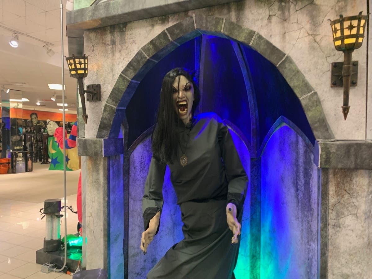 Spirit Halloween Takes Over Louis Joliet Mall SCARY Photos Joliet