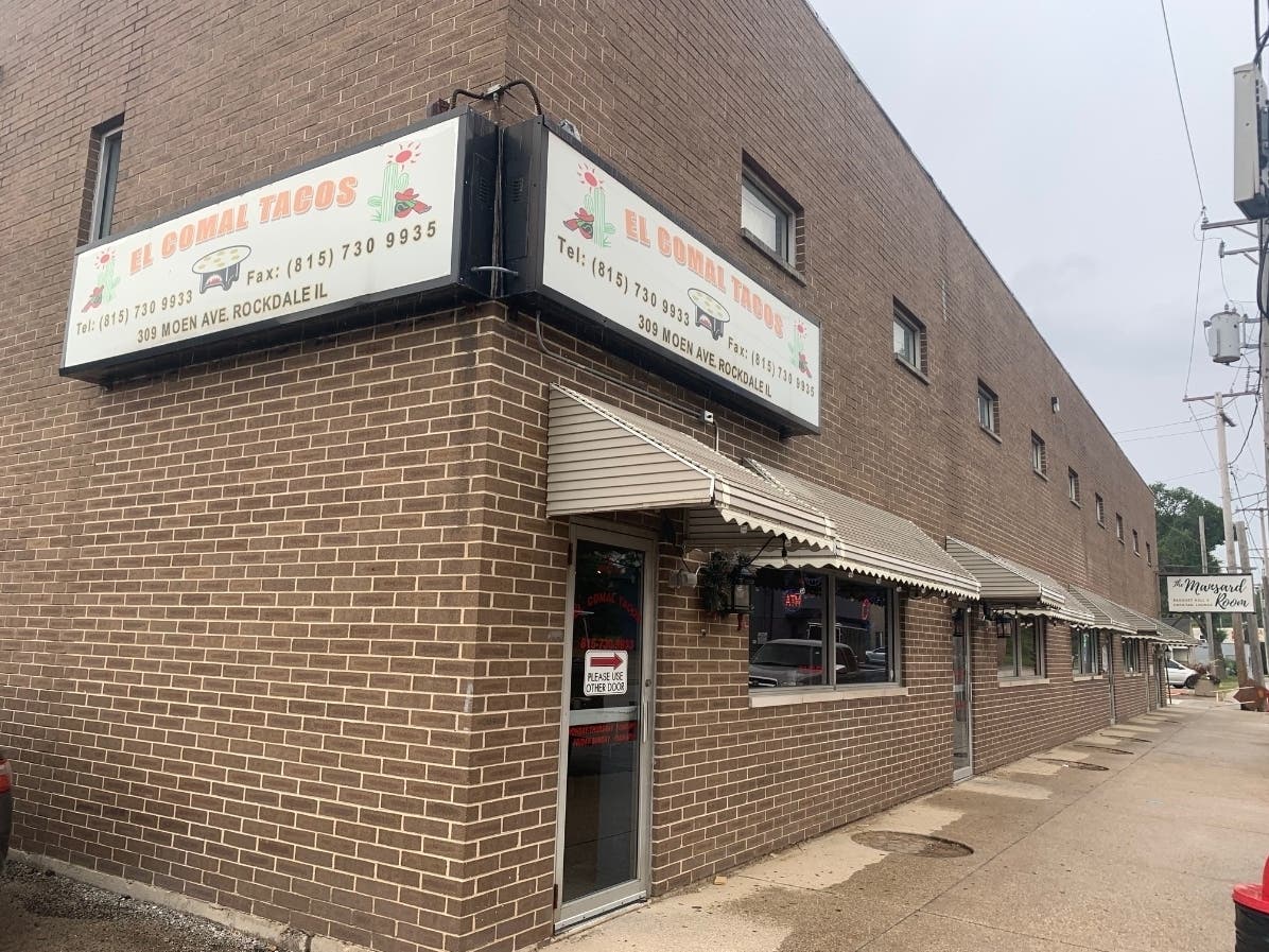 "It is almost always busy from people who live and work in the Rockdale area, but a table is easy to get," remarked Rockdale Police Chief Butch Dykstra. 