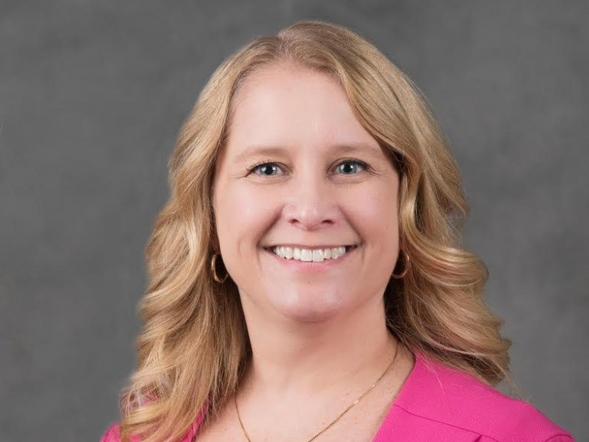 Beth Beatty has worked for Chicago as the Deputy Mayor of Intergovernmental Affairs and
former deputy chief financial officer. 