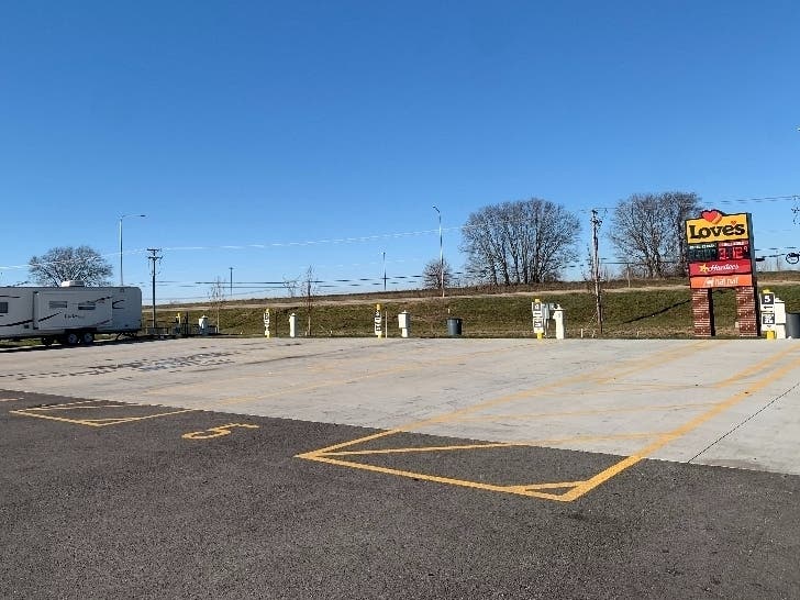 The deadly fire, claiming two lives, broke out around 3 a.m. Wednesday in the parking lot of Love’s Travel Center, located at 8909 N. Brisbin Road, Morris.