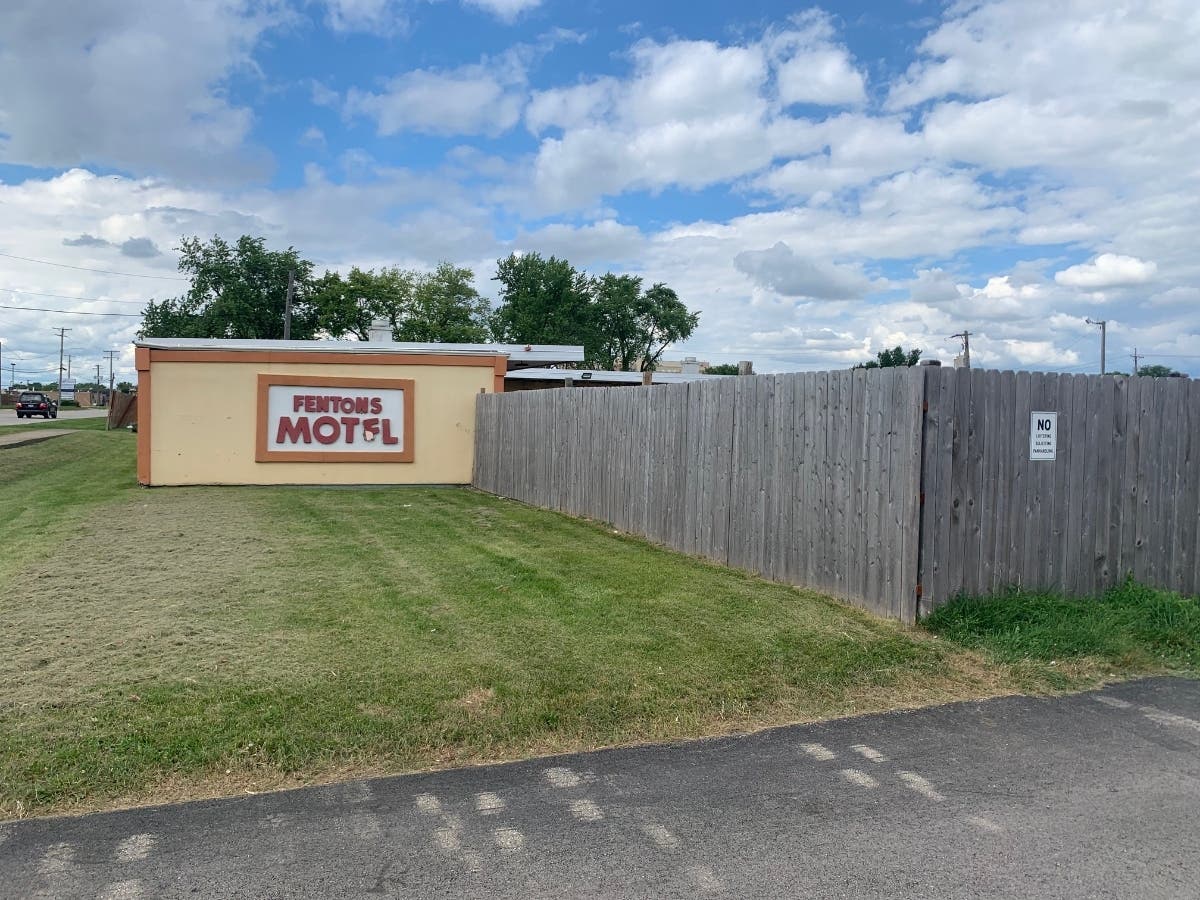 Arson At Fenton's Motel Finally Leads To 3 Charges Glasgow Joliet