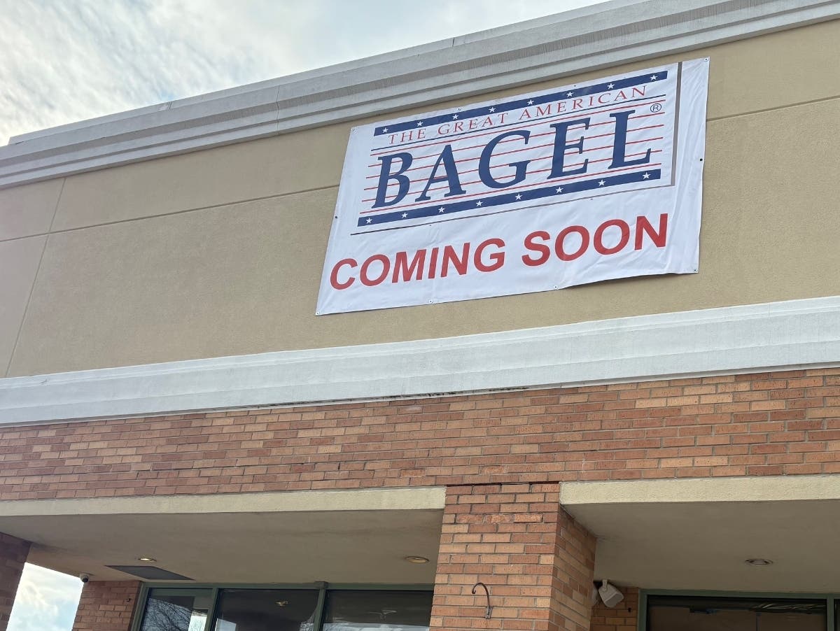 On Jan. 2, 2024, Joliet Patch reported that Great American Bagel was history. Owner Tom Grotovsky closed his Essington Road bagel shop. His new restaurant is The Curator's Cafe. Two years later, this Great American Bagel Coming Soon sign appeared.