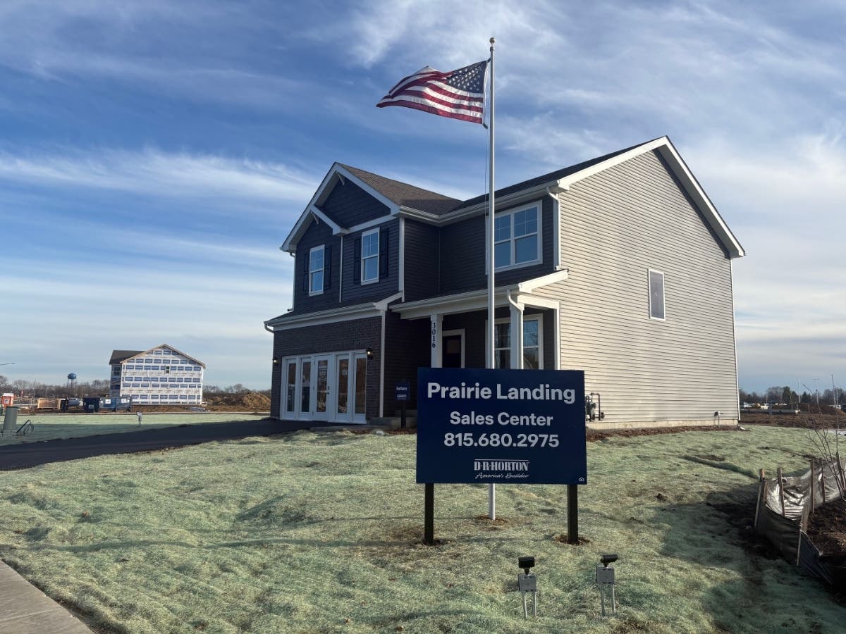 An attorney affiliated with Prairie Landing said the Joliet City Council amendment on the meeting agenda meant that no more than 48 of the new homes will be one-story homes.