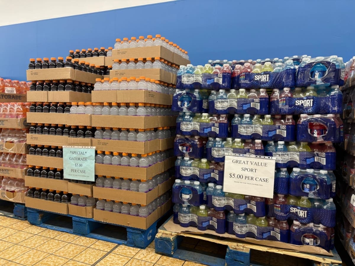 The founder of Hands of Hope is thrilled with his new Joliet location at 1820 West Jefferson Street. He's behind the Delta Sonic Car Wash and next to Pep Boys Auto Service and Tires.