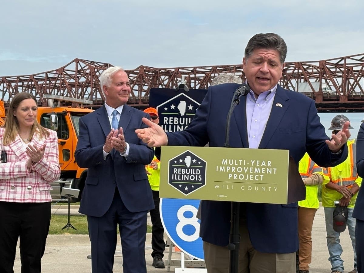 More than 30 bridges will be rehabilitated or replaced, including those over the Des Plaines River