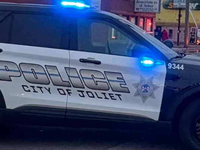 During the investigation, Joliet's detectives determined that the victim had left his apartment shortly after 6:45 a.m. Wednesday and walked toward Cass Street.