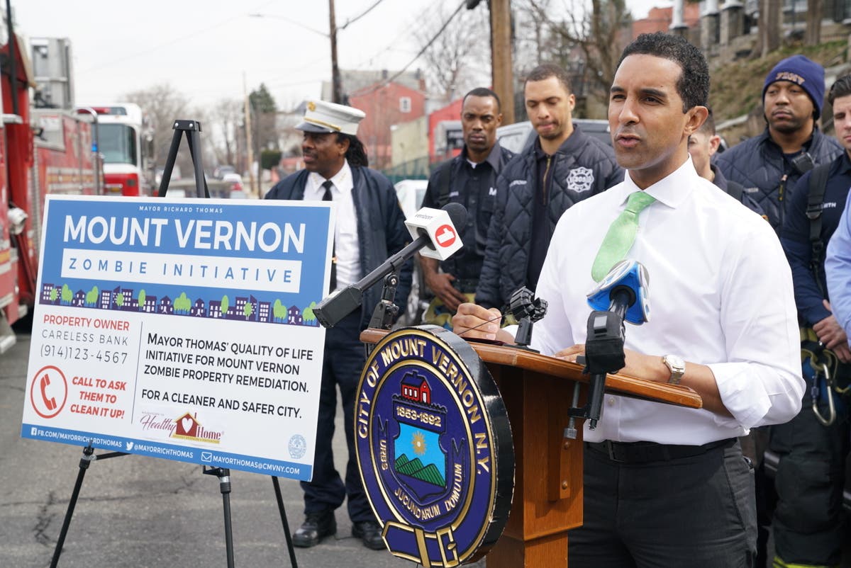 News small post card thumbnail