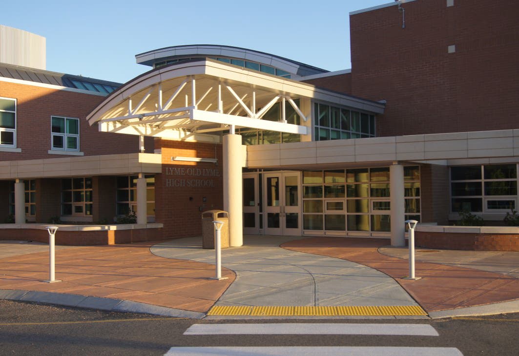 Lyme-Old Lyme Schools