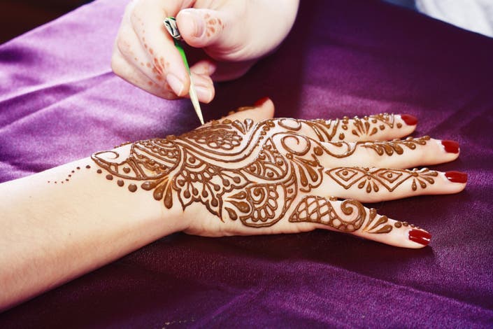 'Global Art Henna Tattoo' Teen Program Planned In