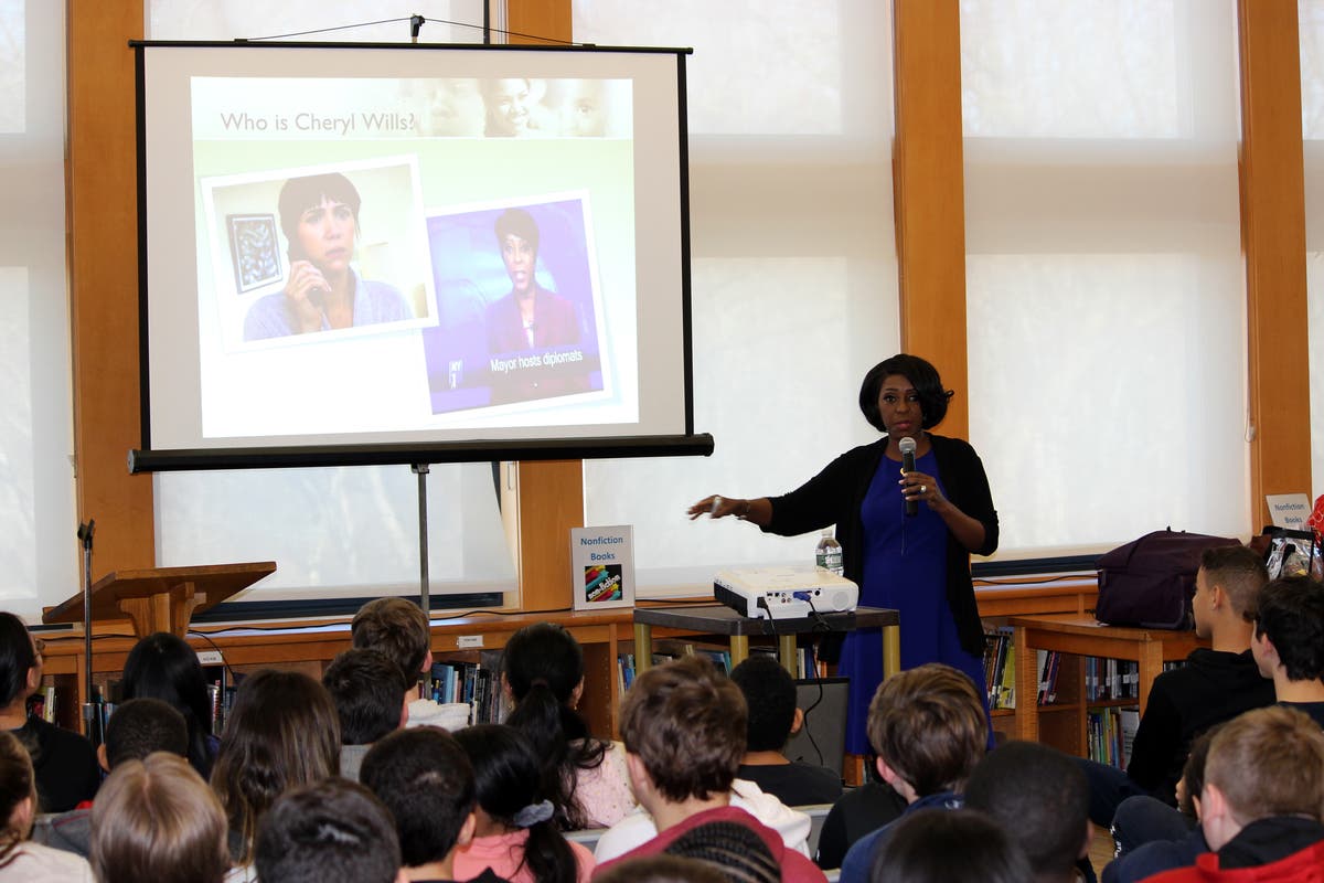 News small post card thumbnail