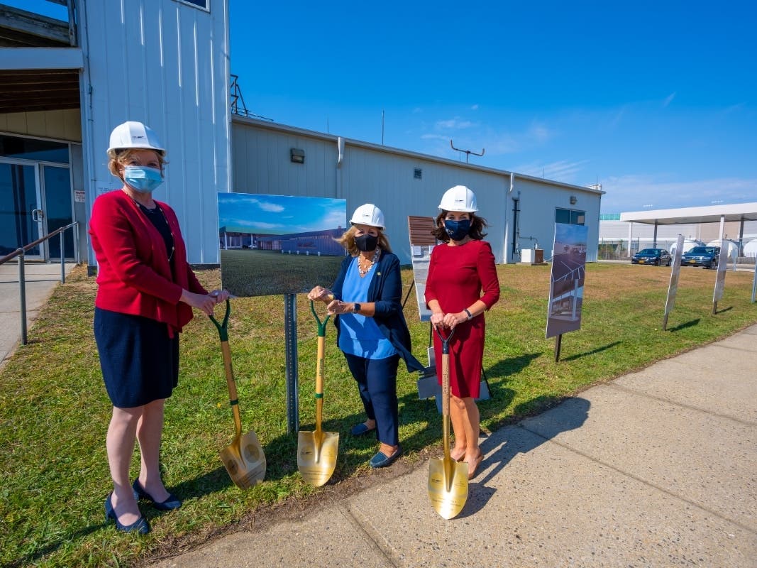 Islip Town Supervisor Angie Carpenter, MacArthur Airport Commissioner Shelley LaRose-Arken, and other special guests commemorated the first day of construction work on the project with ceremonial shovels Oct. 7.