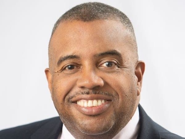 For the last 15 months, Hooper has served cancer patients and caregivers as the communications director for the American Cancer Society's southwest Florida division.