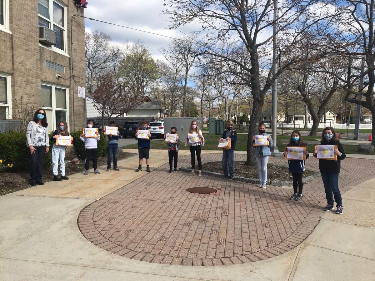 News small post card thumbnail