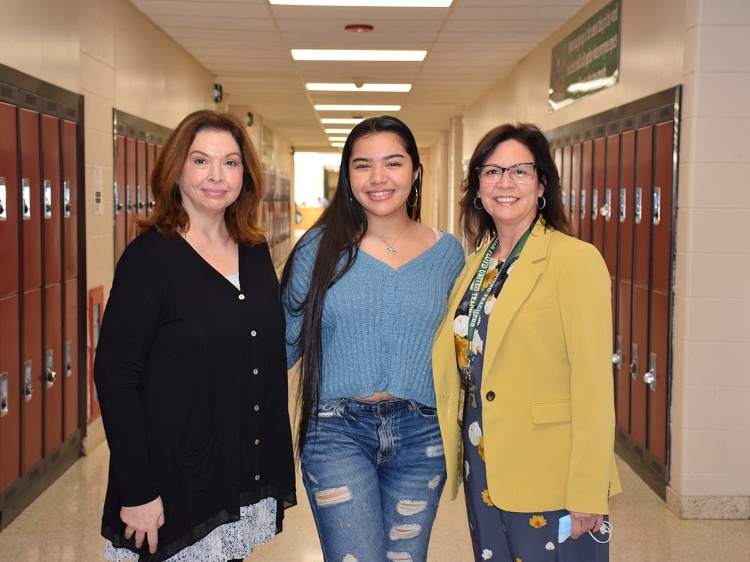 News small post card thumbnail