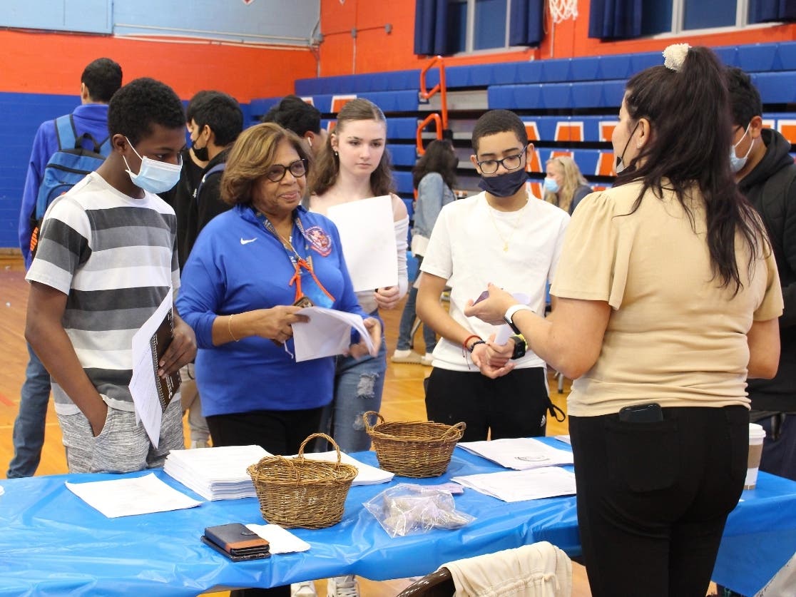 News small post card thumbnail