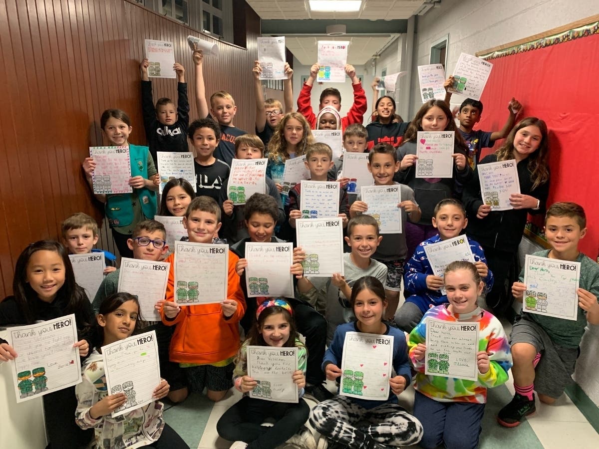 Students Across Half Hollow Hills Honor And Thank Our Veterans For Their Service