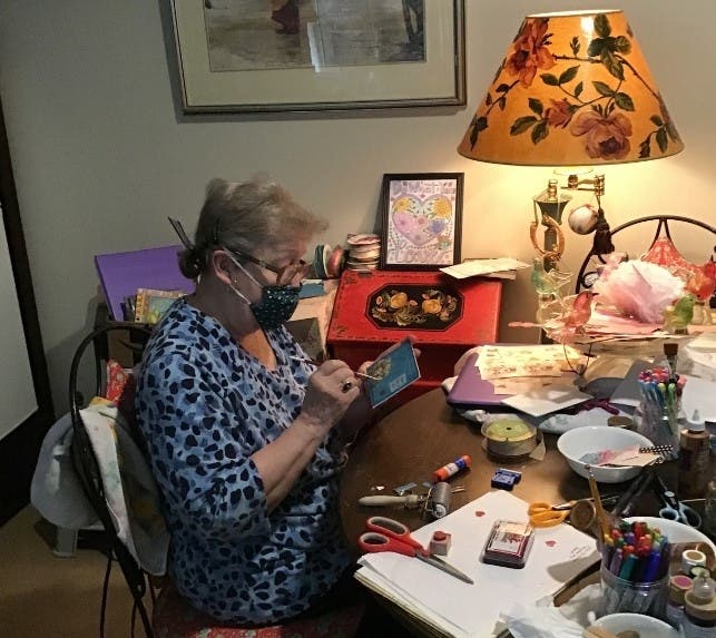 News small post card thumbnail