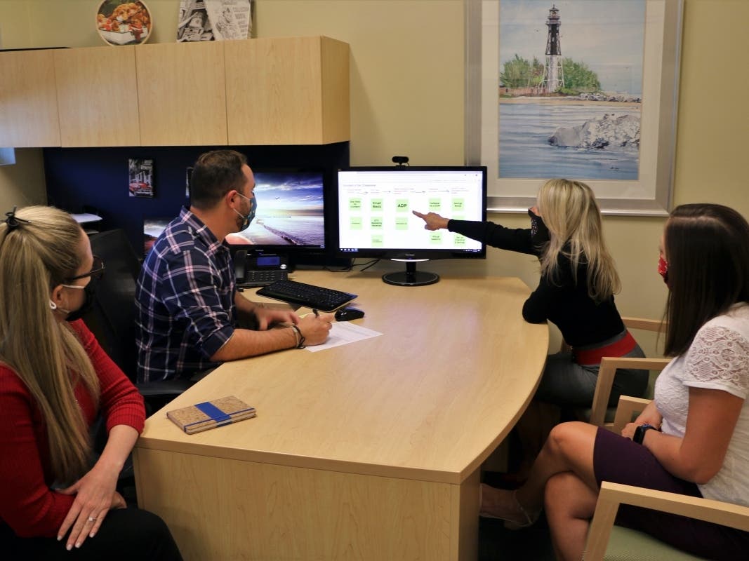 News small post card thumbnail