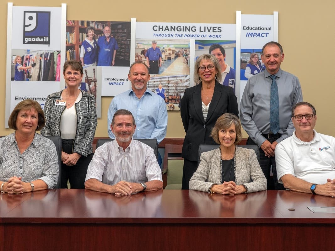 Goodwill Manasota’s Philanthropic Advisory Council is (seated, from l-r) Rae Dowling, Bob Rosinsky, Pavitra Ciavardone and Eric Kaplan; (standing, from l-r) Margie Genter, Kevin Henault, Victoria Zeppi and Michael Zeppi (not pictured: Lori Abrams, MD)