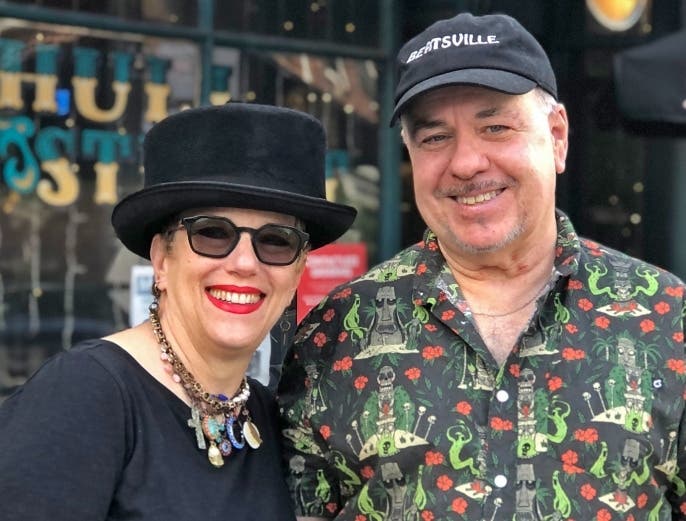 News small post card thumbnail