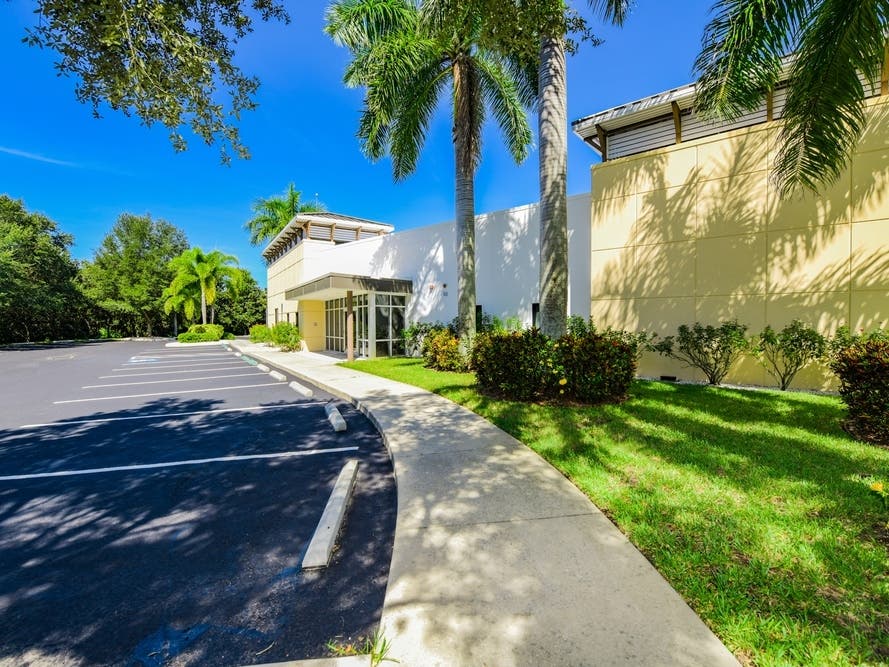 Certified Collectibles Group buys Lakewood Ranch office building