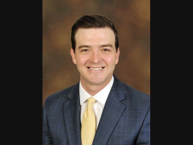 The division will be led by Jim Dixon, who has transitioned from American Momentum Bank’s executive vice president and chief risk officer to executive vice president and managing director of energy finance.