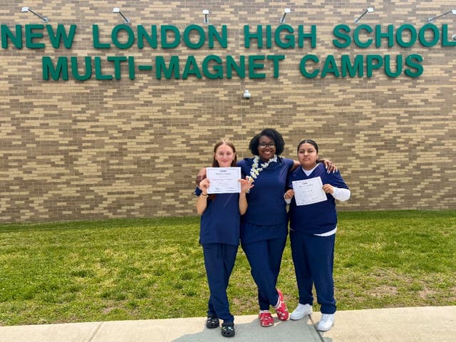 New London Students Graduate With Nursing Credentials Through New ...