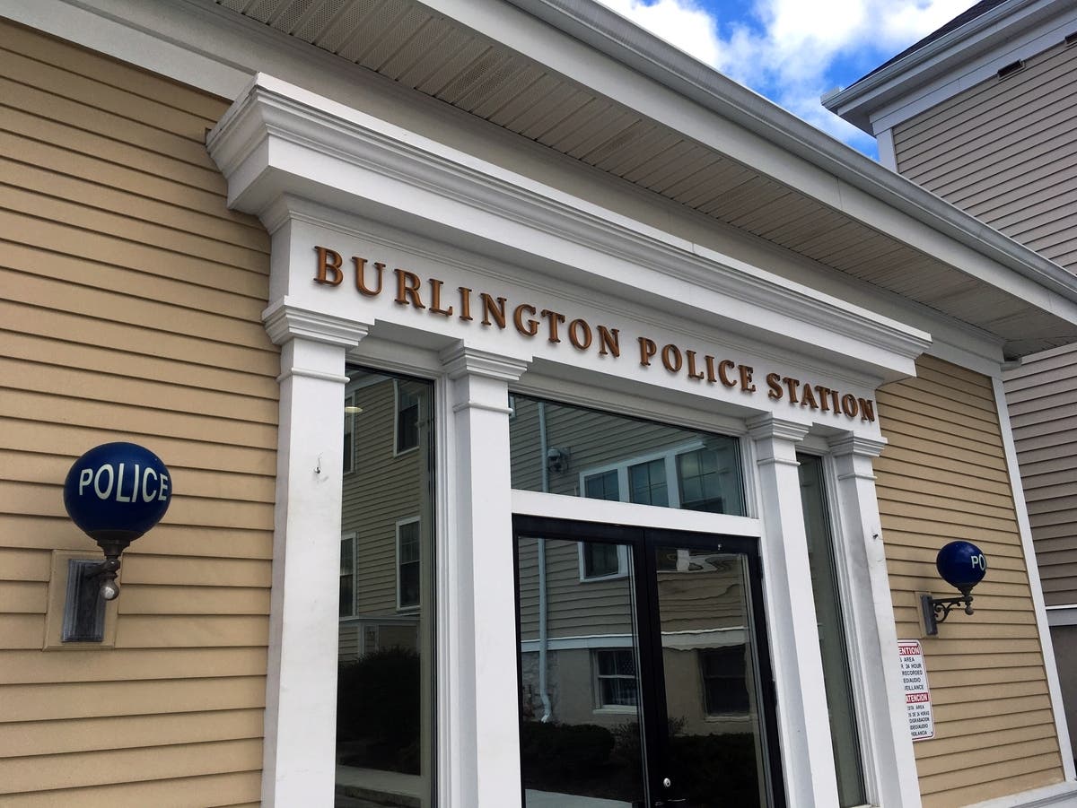Indoor Golf Facility, Bar Now Open In Burlington | Burlington, MA Patch