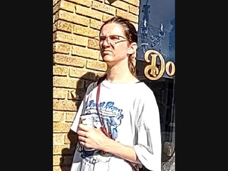 Police are trying to locate a missing teen.