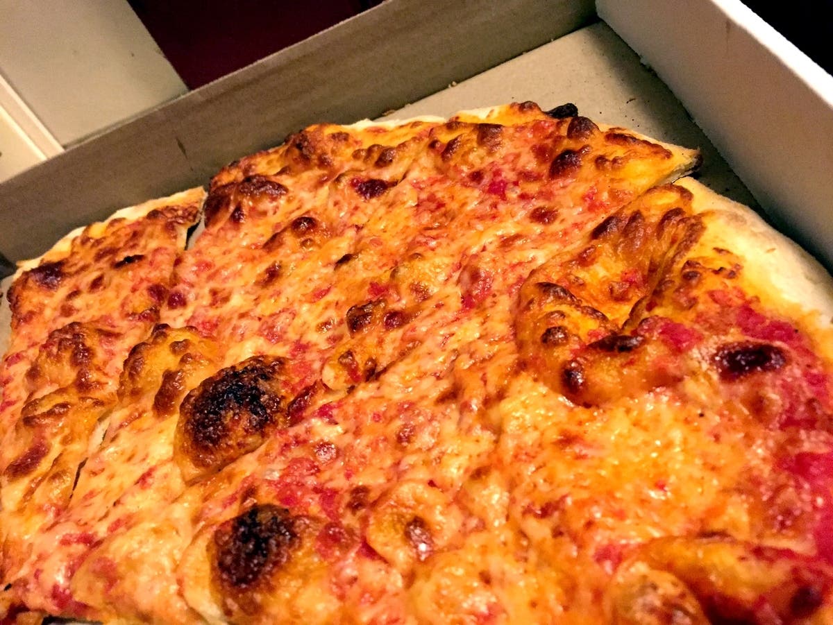 These MA Pizzerias Among The Country’s Best, Food Writers Say
