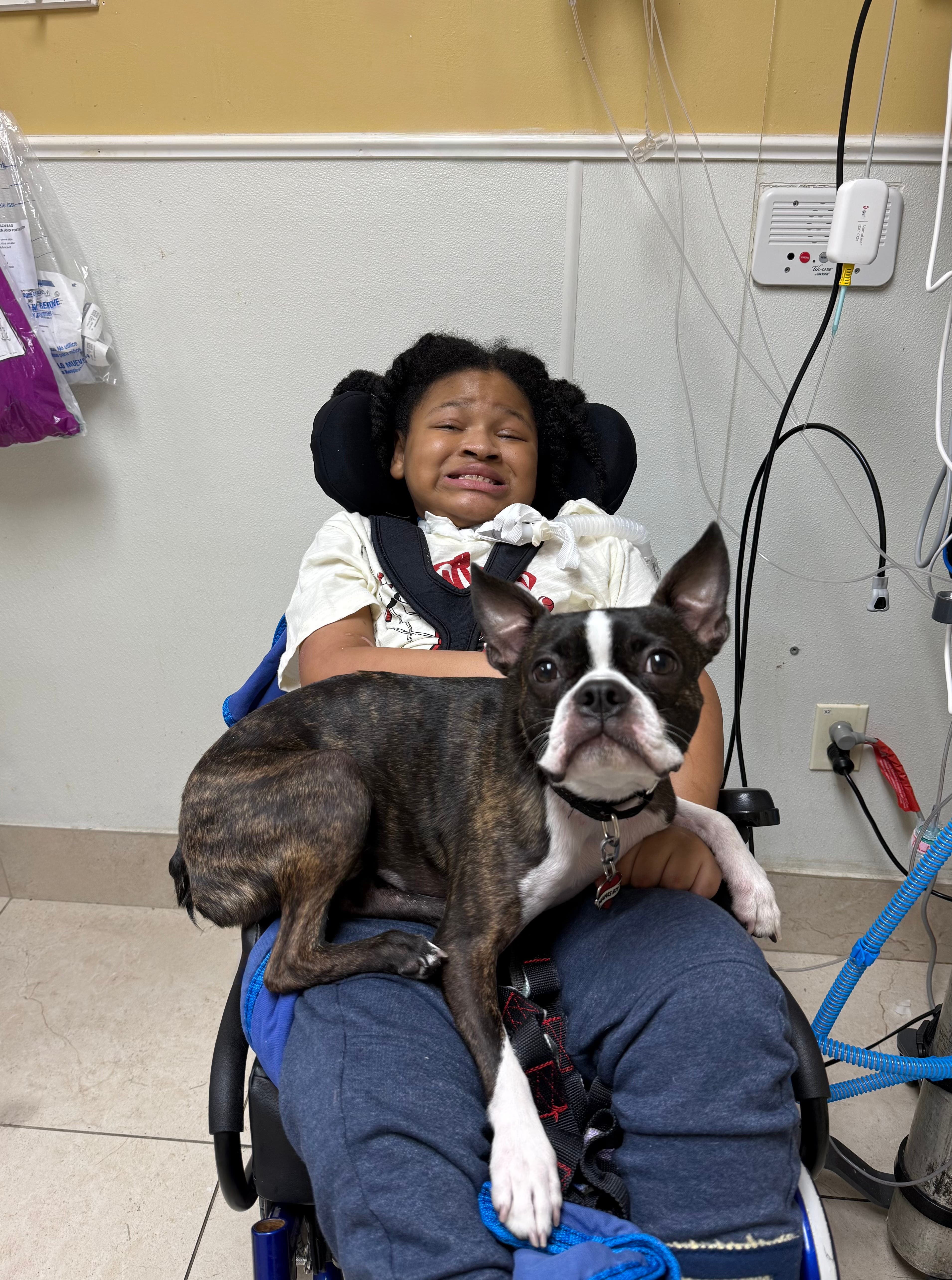 Broward Children's Center Introduces Animal-Assisted Therapy Program with Certified Therapy Dog