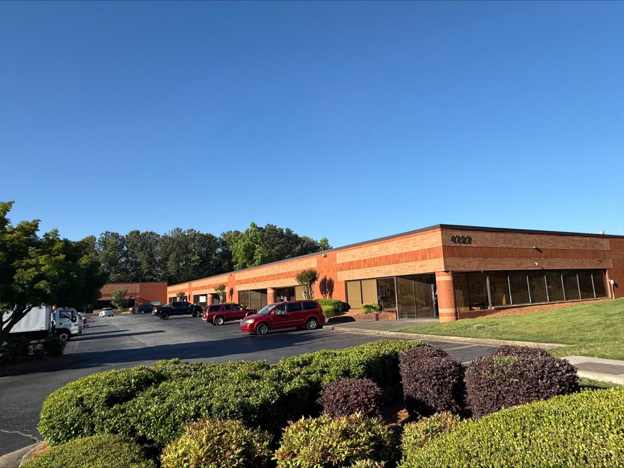 Basis Industrial Expands Atlanta Footprint With $89.475 Million Industrial Portfolio Acquisition