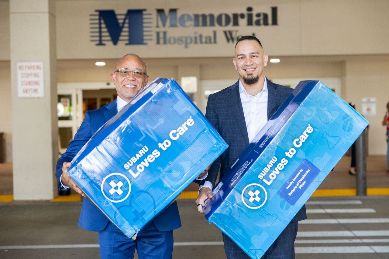 Subaru of Pembroke Pines Donates Blankets and Care Kits to Cancer Patients