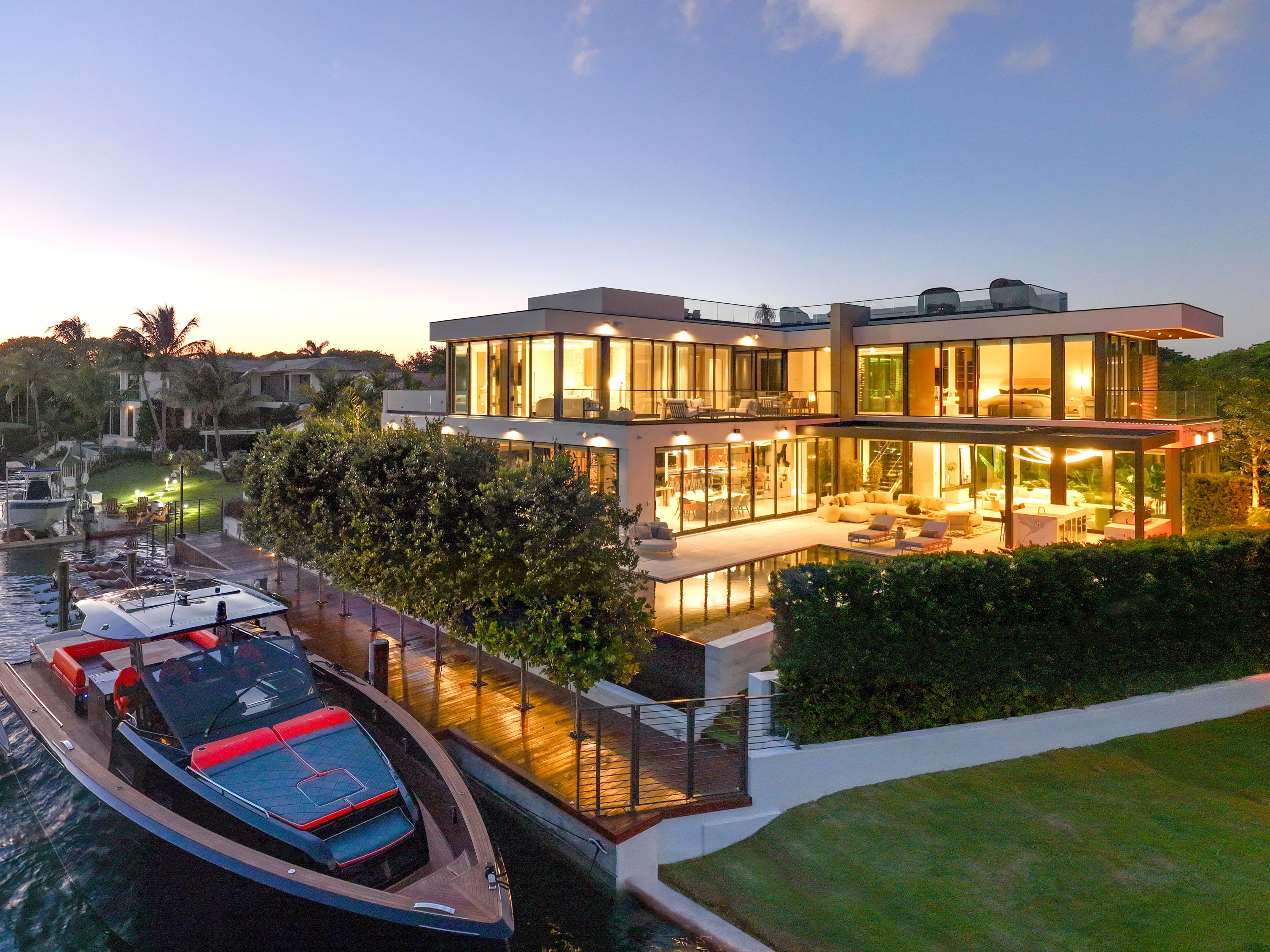 ATR Luxury Homes Group Announces Record-Setting $27.25 Million Sale of Casa Moderne