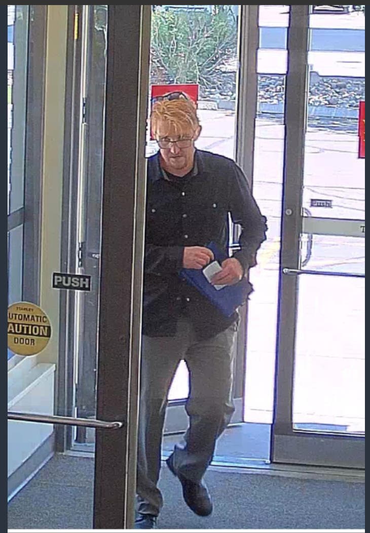 Bank suspect at Wells Fargo via Boulder Police