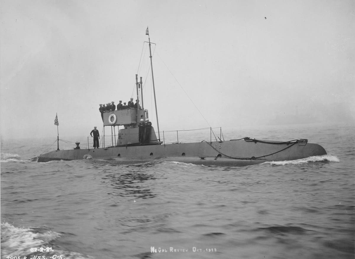 U.S.S. C-5 (SS-16)