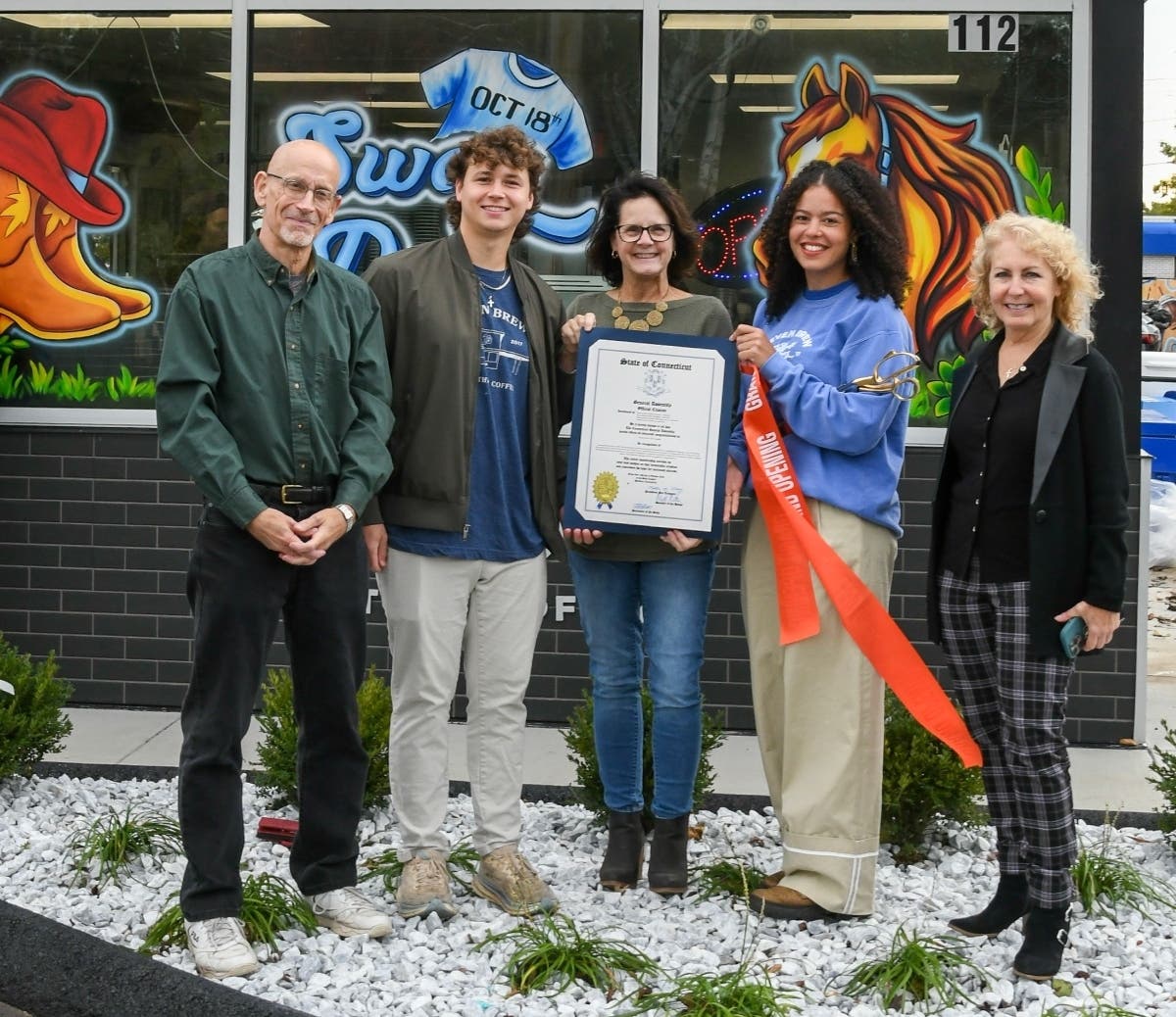 7 Brew Drive Thru Coffee Grand Opening | Orange, CT Patch