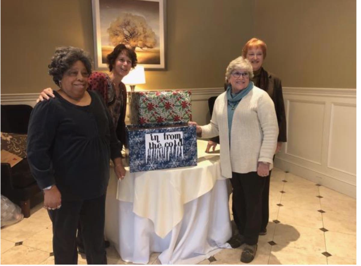 Women's Club of Danbury/New Fairfield Donates to a Good Cause Danbury