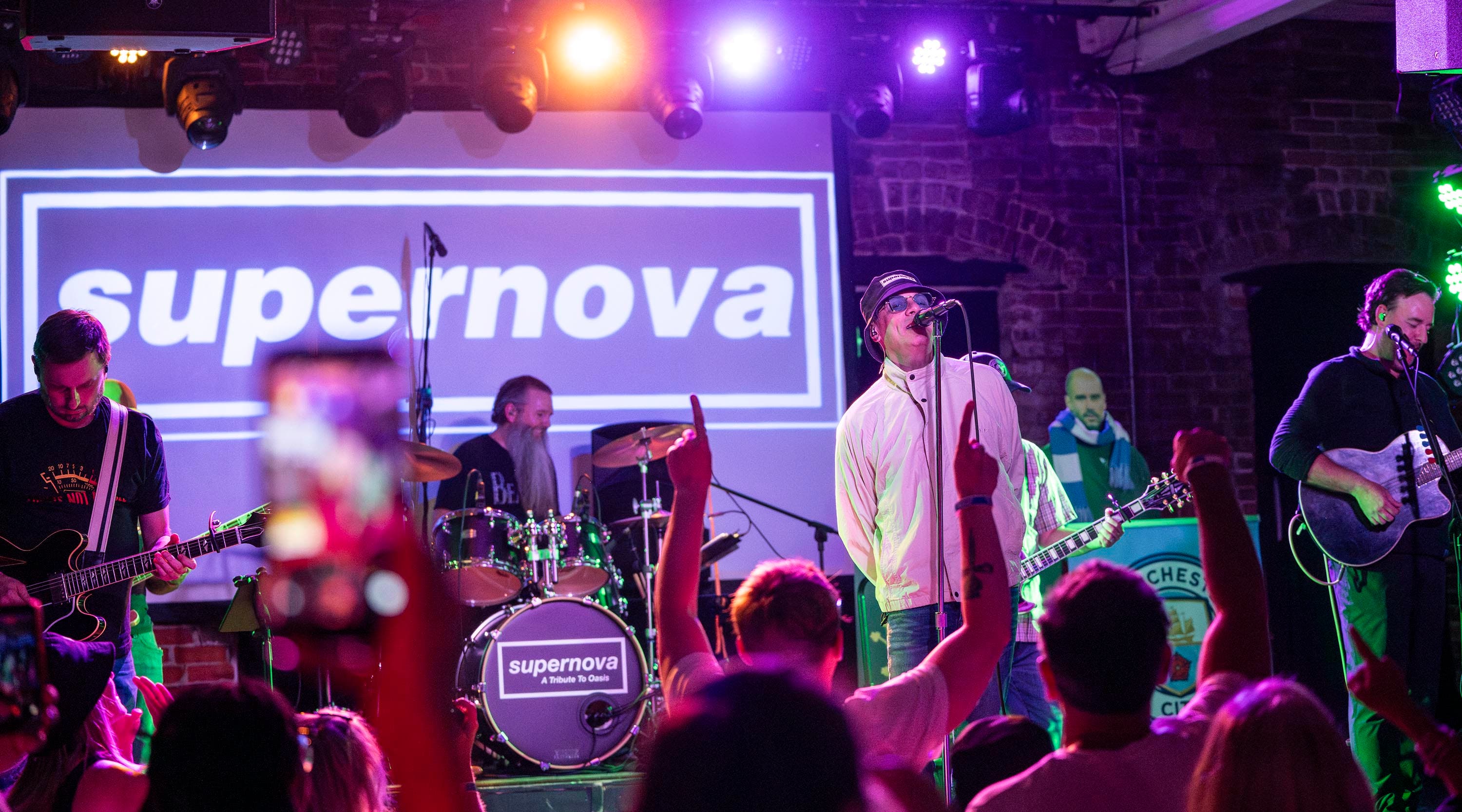 Supernova: A Tribute to Oasis