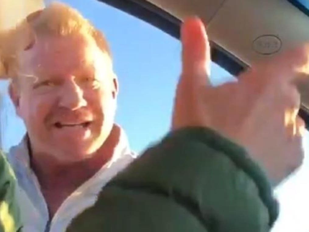 Authorities are searching for a police impersonator, the Jefferson County Sheriff's Office said.