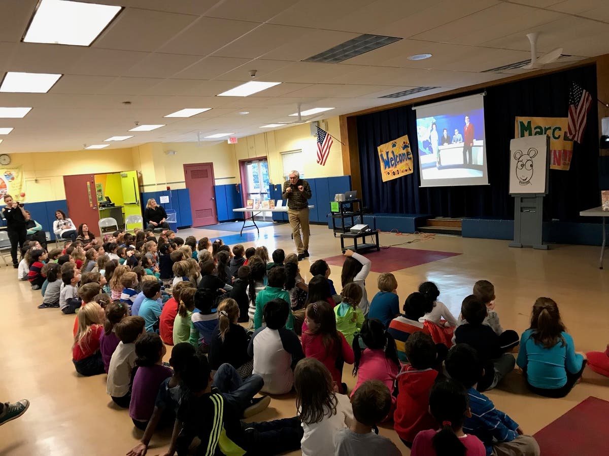 News small post card thumbnail