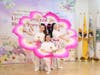 Tai Ji Men disciples present the performance “Tai Ji Men Fan Dance” using elegant and gentle movements to express the spirit of kindness and convey warm, heartfelt blessings.