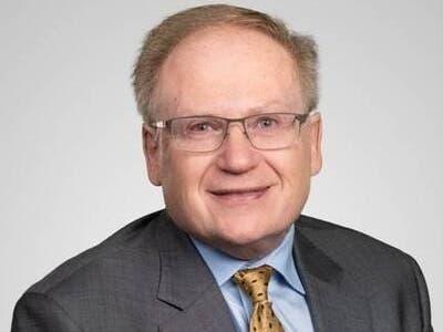 Dr. Paul Gordon, thoracic surgeon, Advocate Health Care