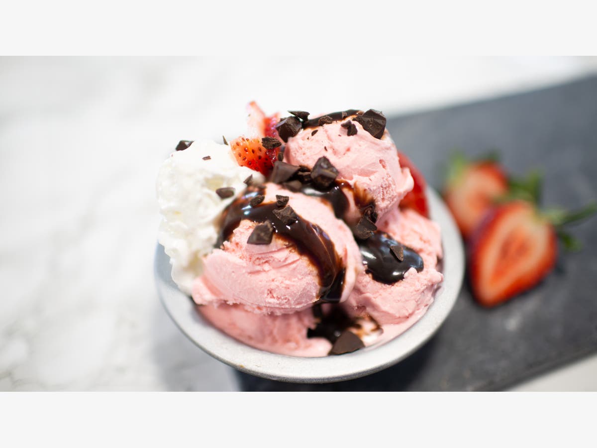 https://patch.com/img/cdn20/users/22976176/20180822/104717/styles/raw/public/processed_images/big_storm_strawberry_sundae-1534949218-9234.jpg