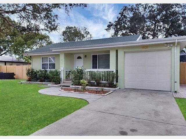 Deb Schultz of Clearwater says her vacation rentals like the one pictured are standing empty while hotels, inns and timeshares are permitted to keep operating. 