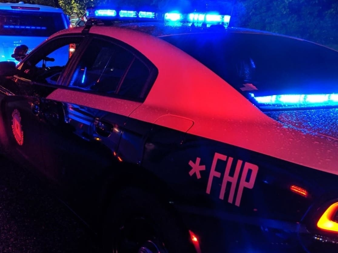 A 41-year-old Crystal River woman has died following a five-vehicle pileup that occurred around  1 a.m. Saturday at the intersection of U.S. 19 and Beacon Woods Drive.