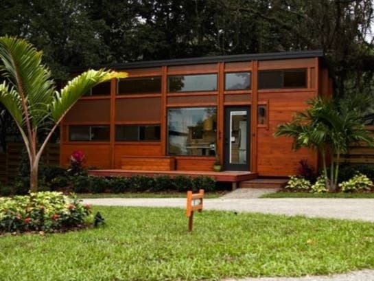 Escape Tampa Bay Tiny Home Community Opens In Thonotosassa | Tampa, FL ...