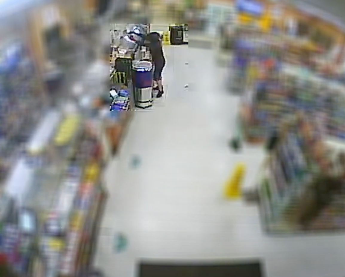 The Hillsborough County Sheriff's Office is trying to identify a man who robbed a convenience store at gunpoint early Sunday morning.