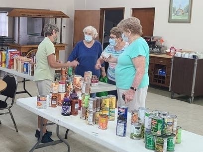 Forest Hills Presbyterian Church, 709 W. Linebaugh Ave., Tampa, will hold a Valentine Generosity Drive-Thru on Saturday, Feb. 6 from 10 a.m. to 1 p.m. to benefit first responders and front-line medical workers. 